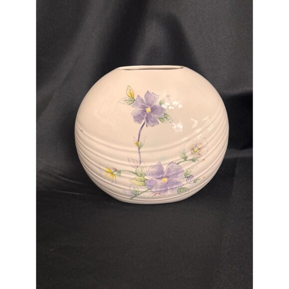 Toyo Japan Vase 6" – Round Ceramic Floral Vase with Purple Flowers - Picture 1 of 6